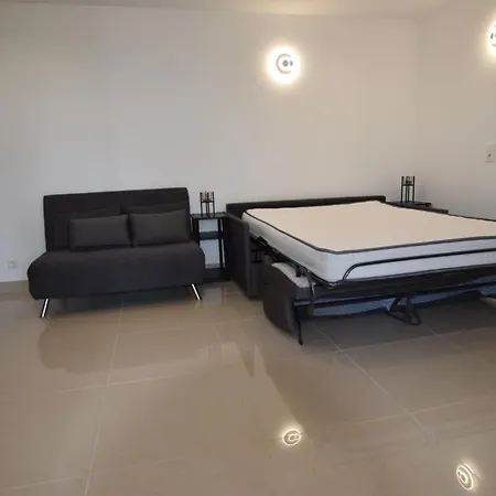 Sette B Locations T1 Bas