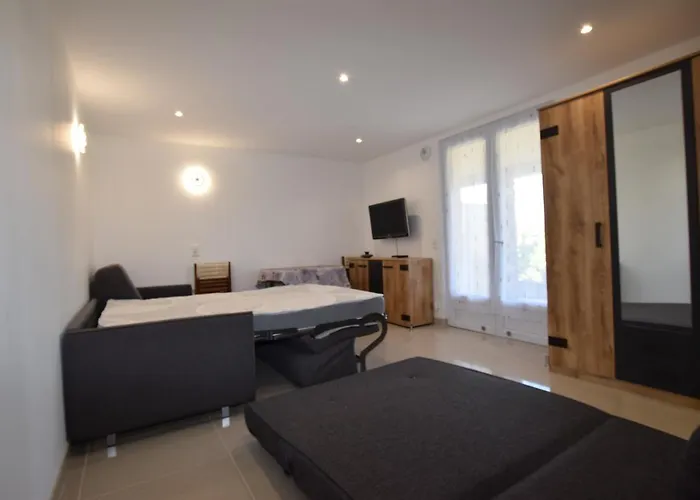 Sette B Locations T1 Bas Apartman *